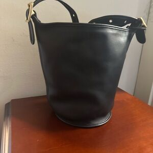 Coach Navy Leather Bucket Bag Helen Bergs legacy duffle sack